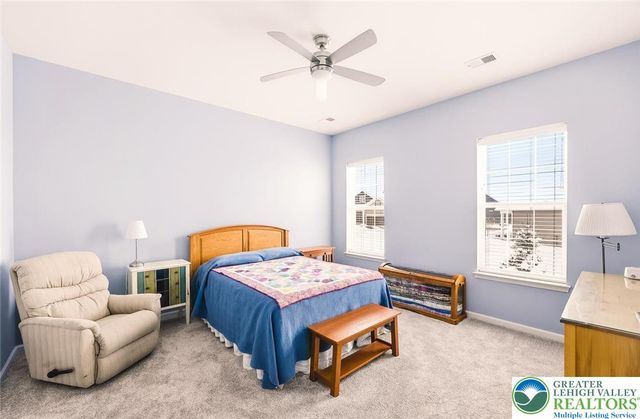 8071 Schaefer Crest, Upper Macungie Twp, PA 18031