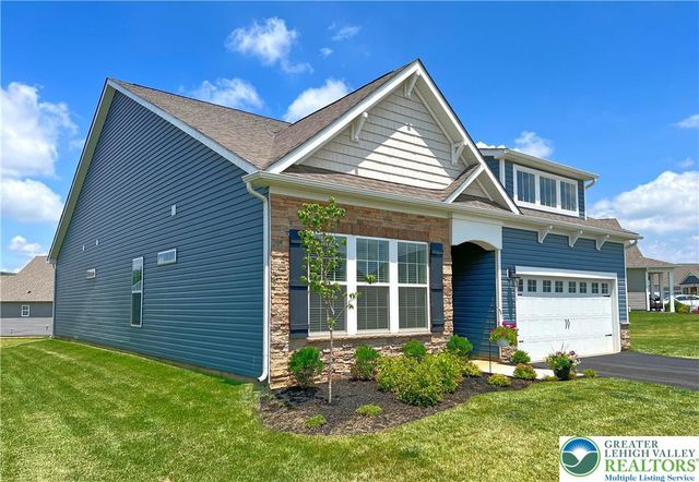 8071 Schaefer Crest, Upper Macungie Twp, PA 18031