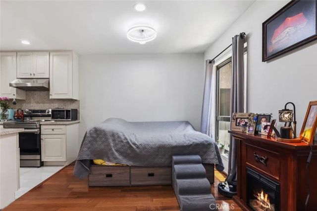 7300 Franklin Avenue 449, Los Angeles, CA 90046