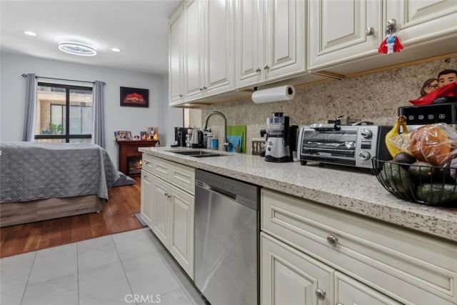 7300 Franklin Avenue 449, Los Angeles, CA 90046