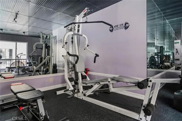 7300 Franklin Avenue 449, Los Angeles, CA 90046
