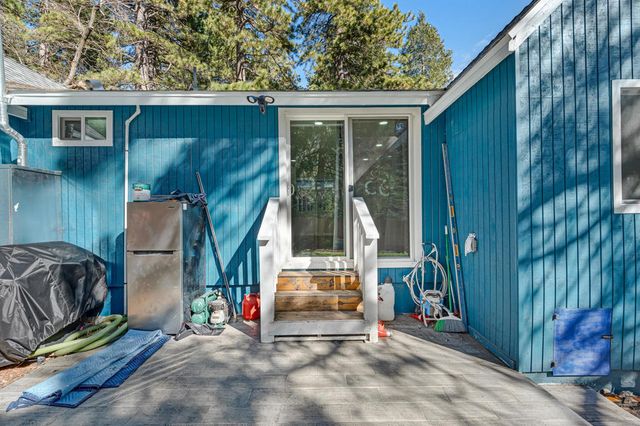 2538 Palo Alto Way, Running Springs, CA 92382