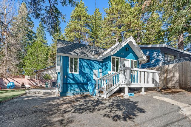 2538 Palo Alto Way, Running Springs, CA 92382