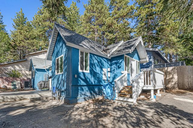 2538 Palo Alto Way, Running Springs, CA 92382