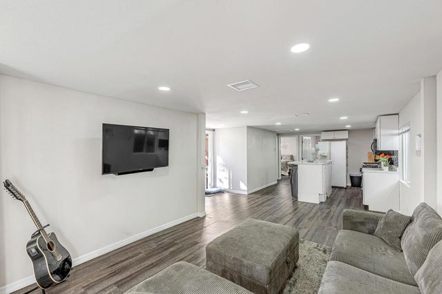 2538 Palo Alto Way, Running Springs, CA 92382