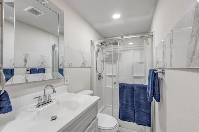 2538 Palo Alto Way, Running Springs, CA 92382