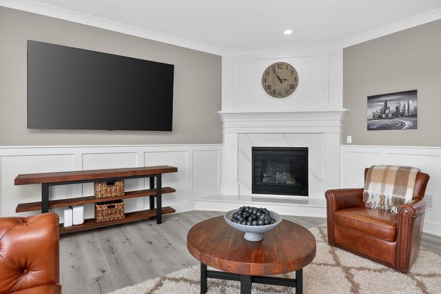 11022 Fawn View Circle, Orland Park, IL 60467