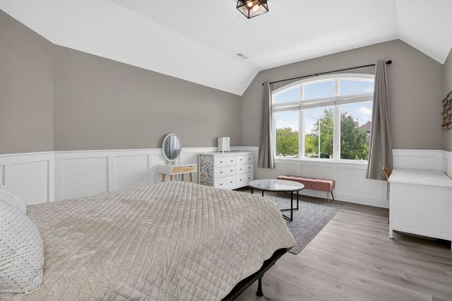 11022 Fawn View Circle, Orland Park, IL 60467