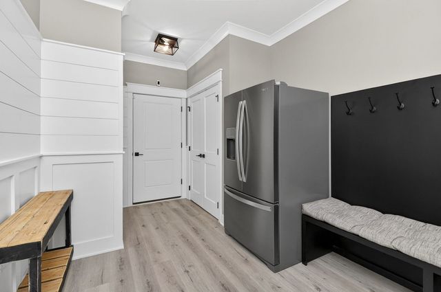11022 Fawn View Circle, Orland Park, IL 60467