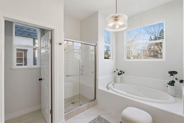 1147 Rebecca Dr, Livermore, CA 94550