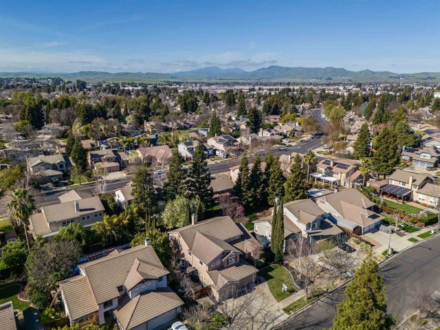 1147 Rebecca Dr, Livermore, CA 94550