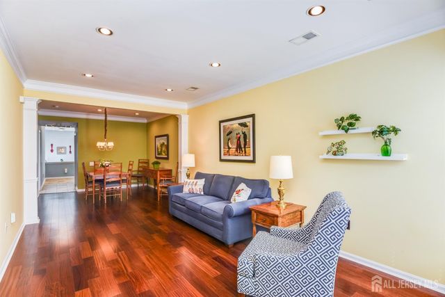 612 Harrier Drive, Monroe, NJ 08831