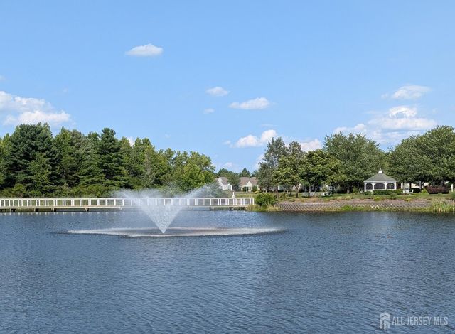 612 Harrier Drive, Monroe, NJ 08831
