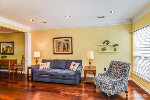 612 Harrier Drive, Monroe, NJ 08831