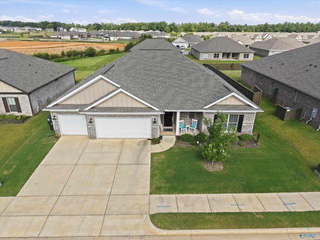 225 Hannaway Circle, Madison, AL 35757