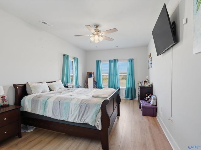 225 Hannaway Circle, Madison, AL 35757