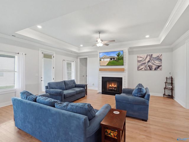 225 Hannaway Circle, Madison, AL 35757