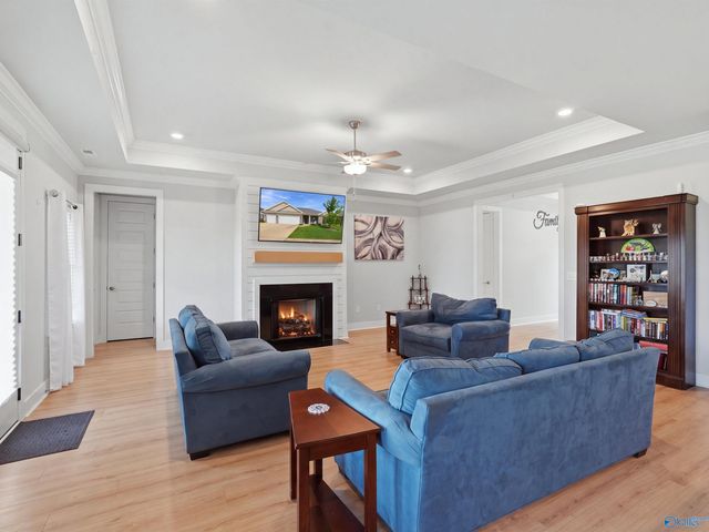 225 Hannaway Circle, Madison, AL 35757