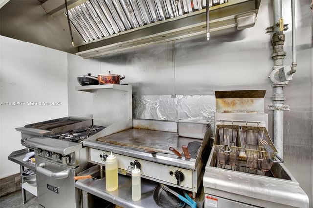 Cafeteria + Mechanic & Tire Shop For Sale — Two Businesses in One, Kendall, FL 33186