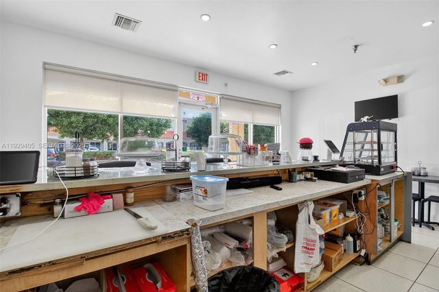 Cafeteria + Mechanic & Tire Shop For Sale — Two Businesses in One, Kendall, FL 33186