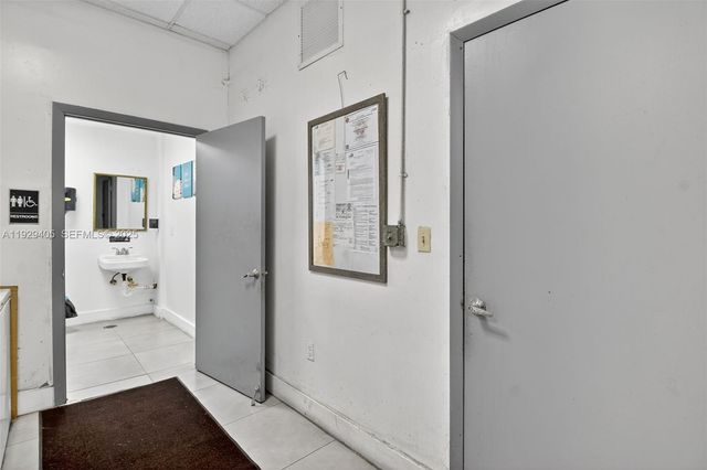 Cafeteria + Mechanic & Tire Shop For Sale — Two Businesses in One, Kendall, FL 33186