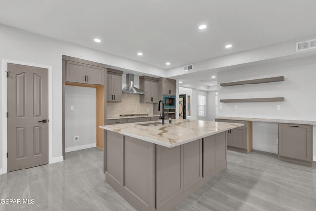 12304 PEGGY ROSSON Way, El Paso, TX 79936