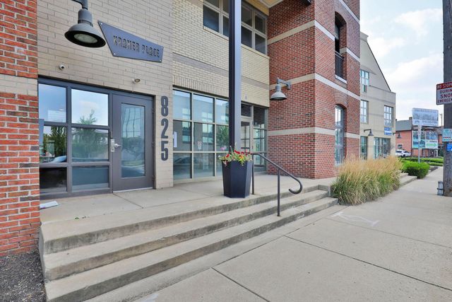 825 N 4th Street, 402, Columbus, OH 43215