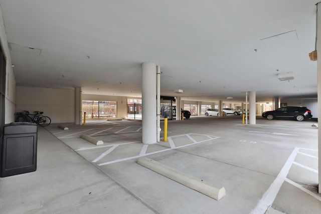 825 N 4th Street, 402, Columbus, OH 43215