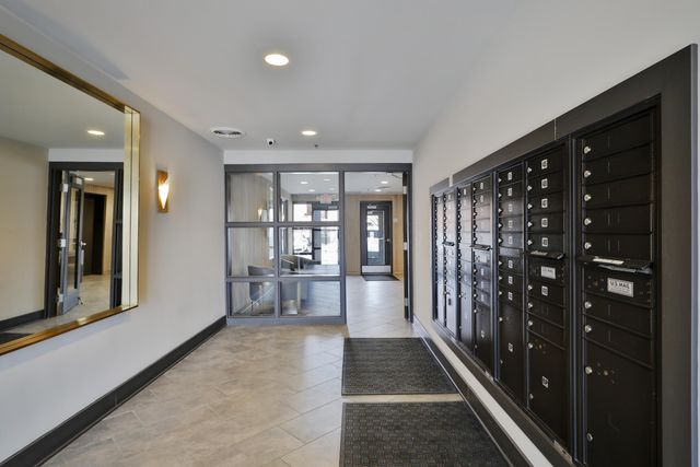 825 N 4th Street, 402, Columbus, OH 43215