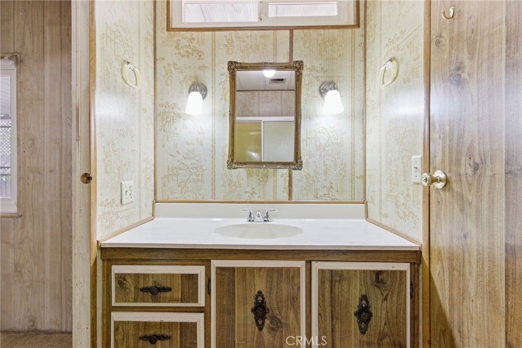Image 12 of property listing at 1400 Tully 116, Turlock, CA 95380