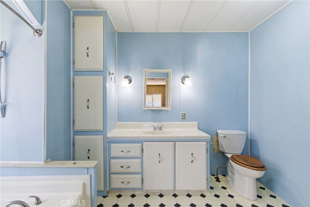 Image 16 of property listing at 1400 Tully 116, Turlock, CA 95380