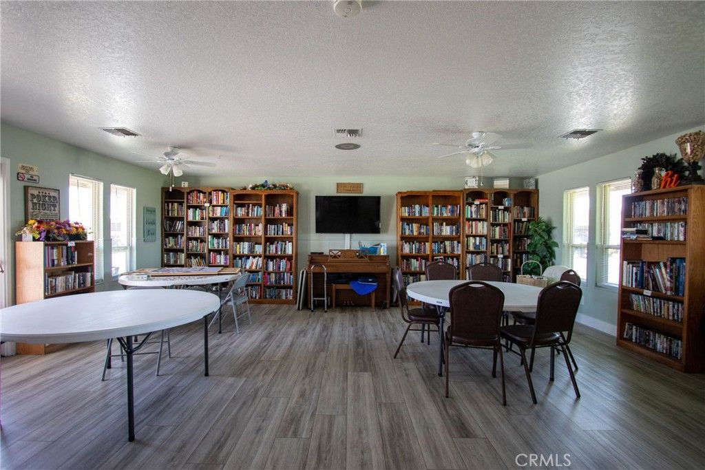 Image 29 of property listing at 1400 Tully 116, Turlock, CA 95380
