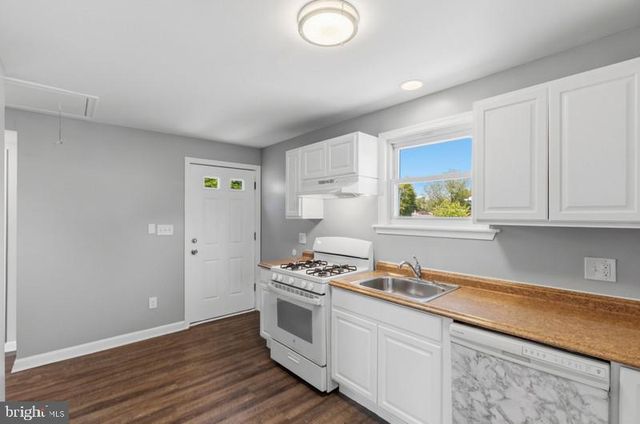 5907 QUEEN ANNE ST, Baltimore, MD 21207