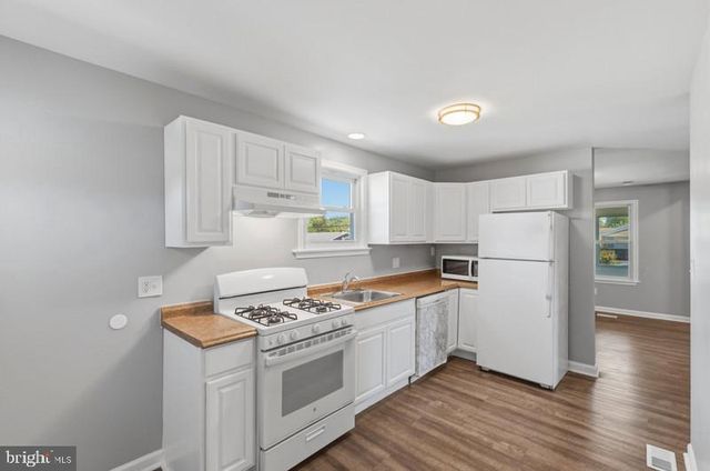 5907 QUEEN ANNE ST, Baltimore, MD 21207