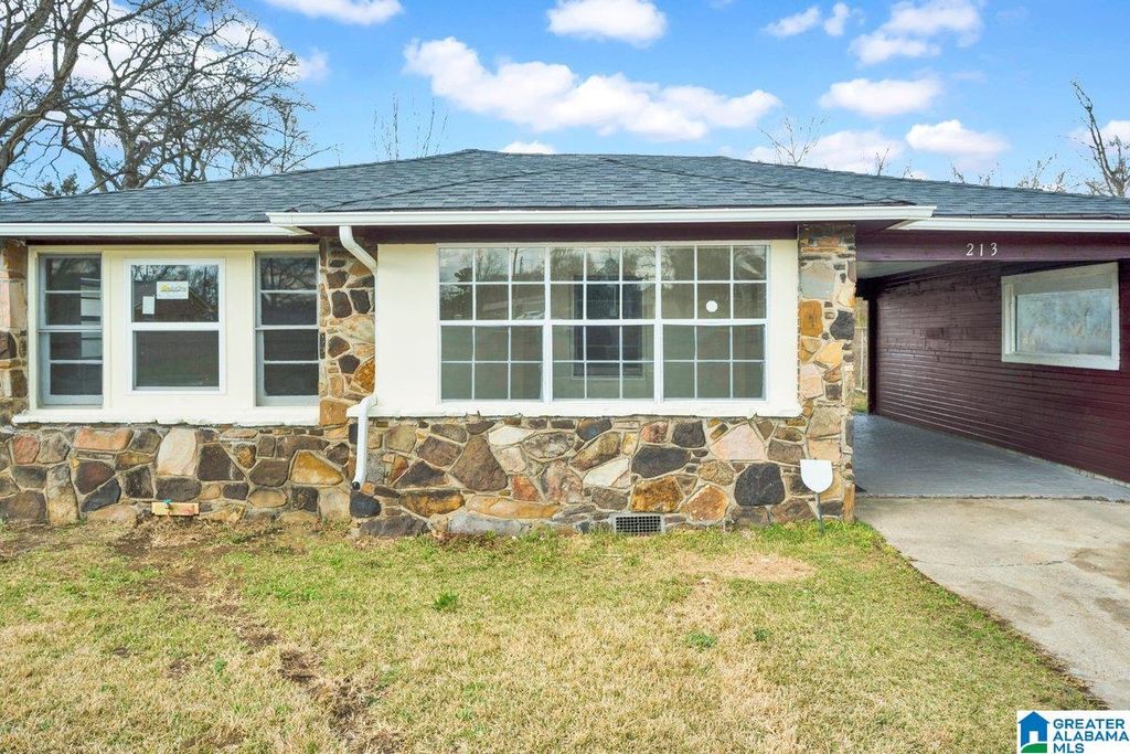 213 BESSEMER AVENUE, Brighton, AL 35020