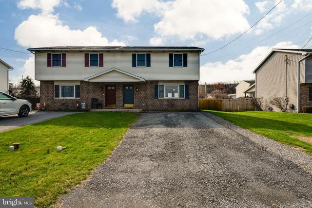 137 BLANDON AVE, Blandon, PA 19510