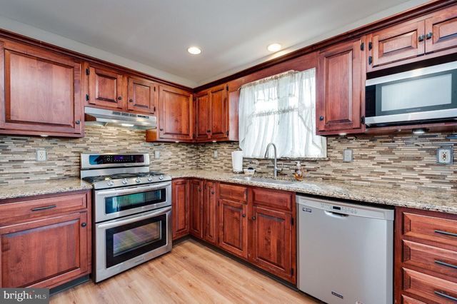 137 BLANDON AVE, Blandon, PA 19510