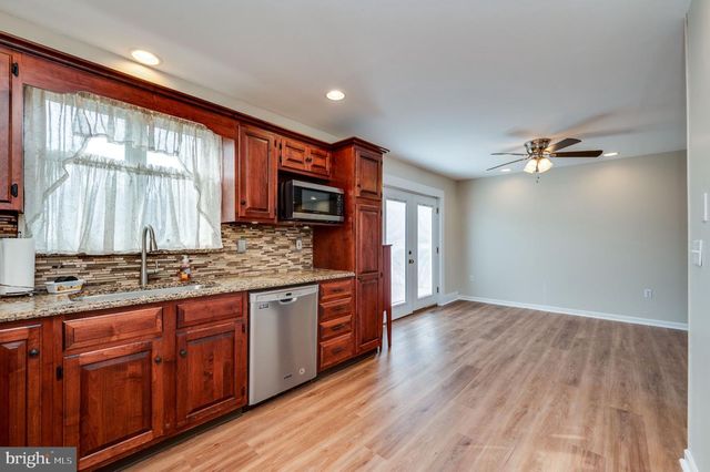 137 BLANDON AVE, Blandon, PA 19510