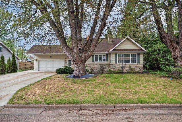 540 19TH AVENUE SOUTH, Wisconsin Rapids, WI 54495
