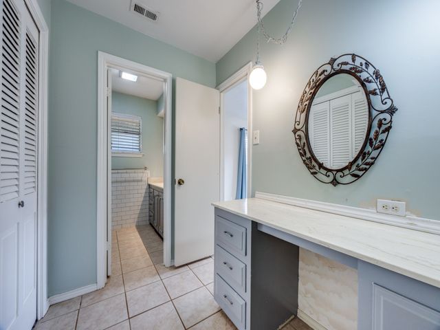 1713 Crescent Drive, Sherman, TX 75092