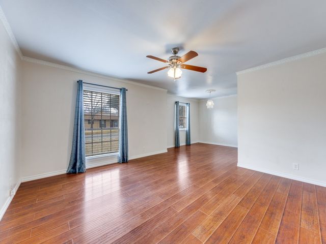 1713 Crescent Drive, Sherman, TX 75092