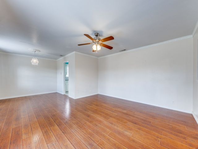 1713 Crescent Drive, Sherman, TX 75092