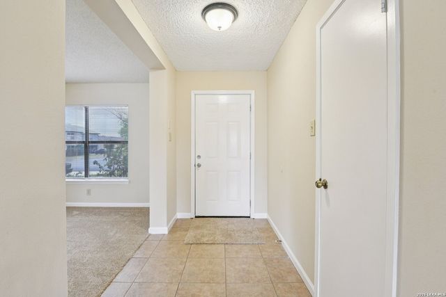 8083 Chestnut Barr, Converse, TX 78109