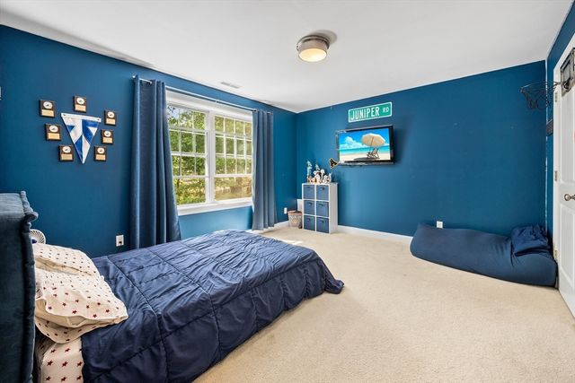 169 High Plain Rd, Andover, MA 01810