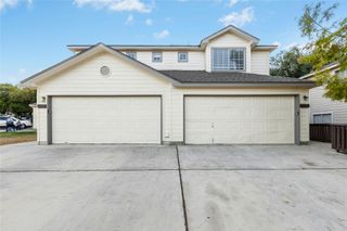 806/808 Sagewood TRL, San Marcos, TX 78666