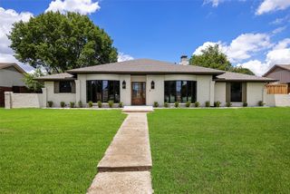 7717 Meadowhaven Drive, Dallas, TX 75254