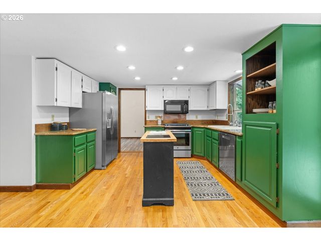 3151 Sw ORCHARD Pl, Gresham, OR 97080