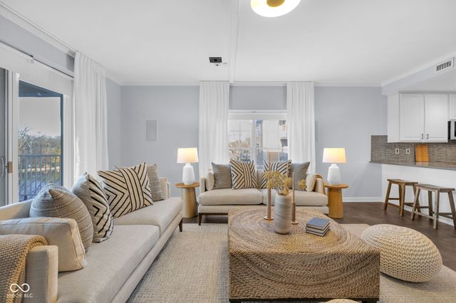 6750 Spirit Lake Drive 301, Indianapolis, IN 46220