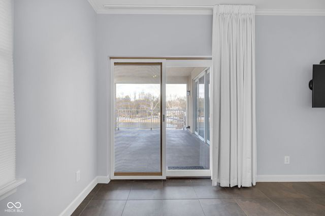 6750 Spirit Lake Drive 301, Indianapolis, IN 46220