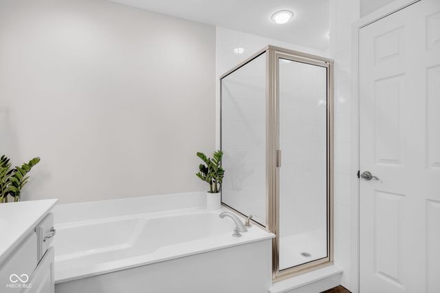 6750 Spirit Lake Drive 301, Indianapolis, IN 46220